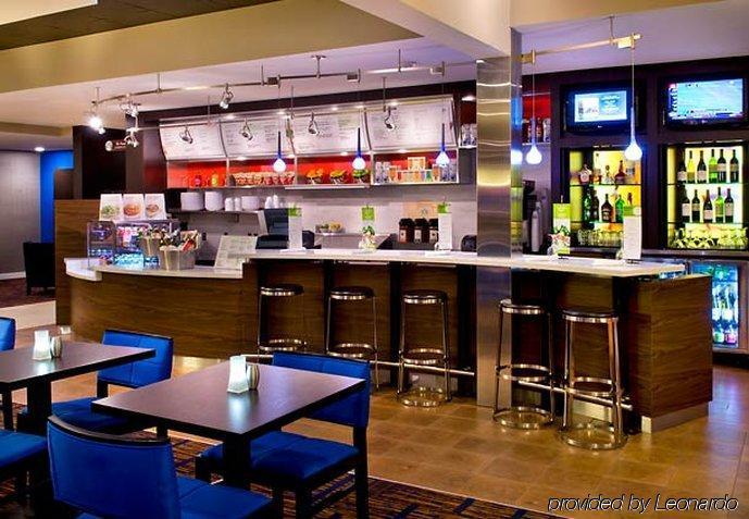 Hotel Courtyard Syracuse Carrier Circle East Syracuse Restauracja zdjęcie